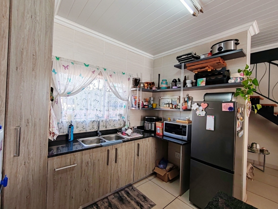 3 Bedroom Property for Sale in Lifestyle Estate North West